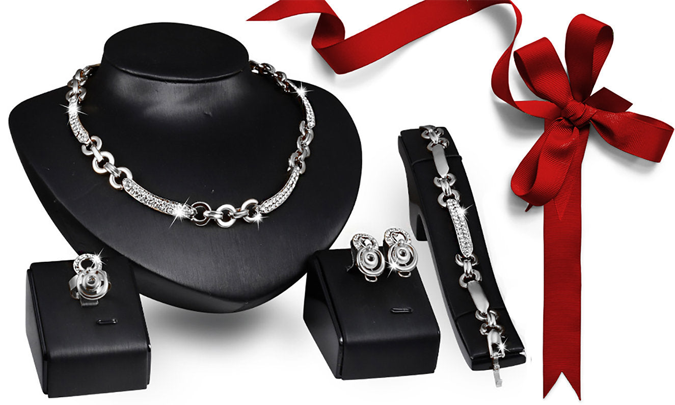Luminous 4 Piece Jewellery Set