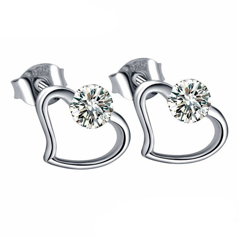 925 Heart Solitaire Earrings