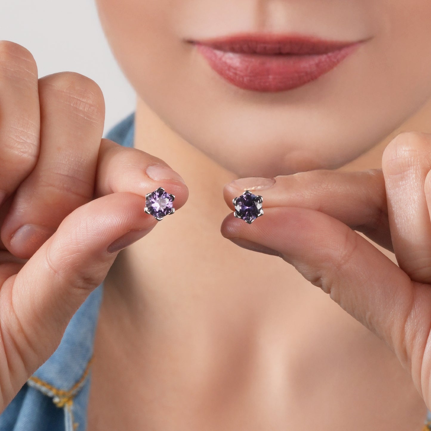 MGJ™ 925 Sterling Silver Stud Earrings with 18K Rose Gold | Colour-Change Alexandrite