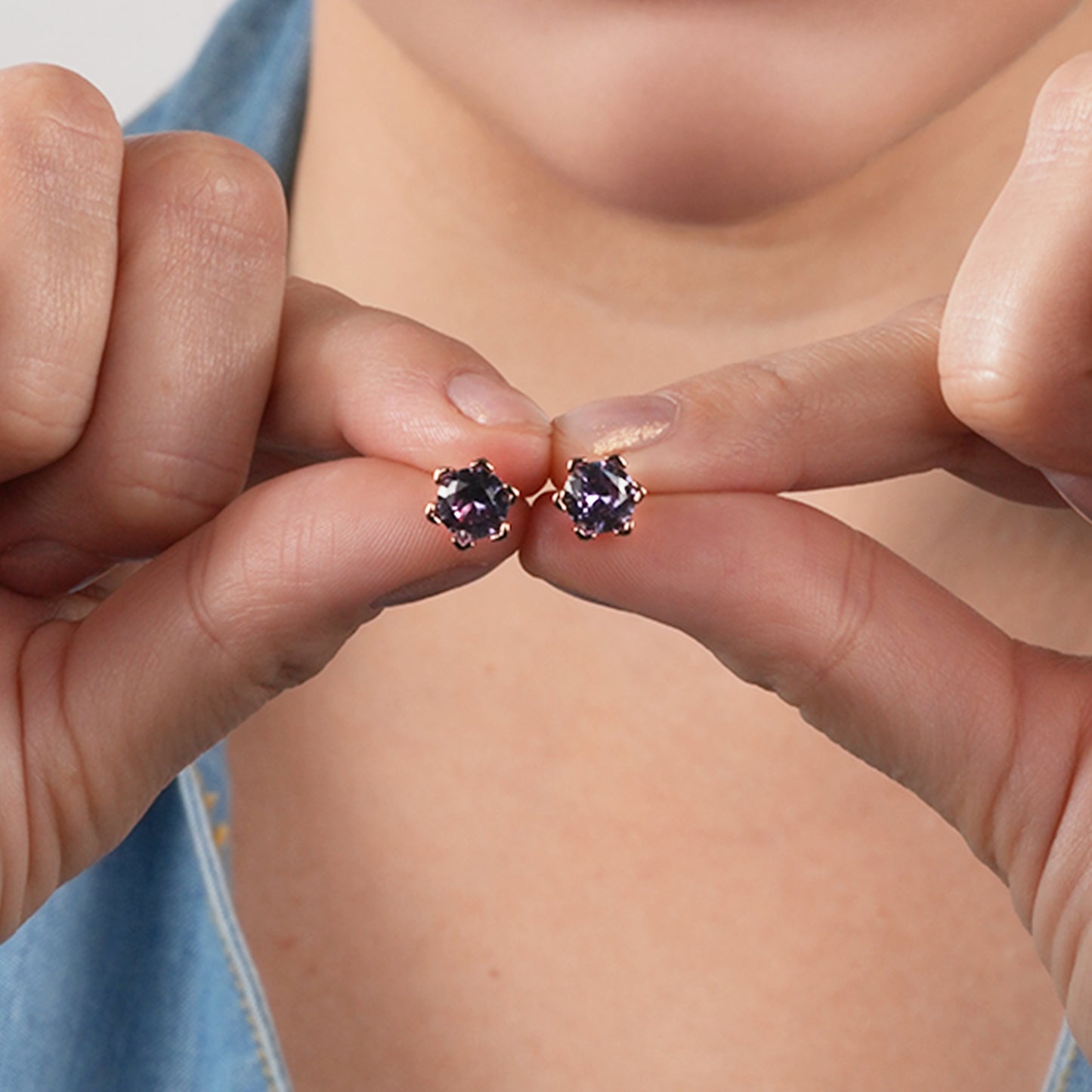 MGJ™ 925 Sterling Silver Stud Earrings with 18K Rose Gold | Colour-Change Alexandrite